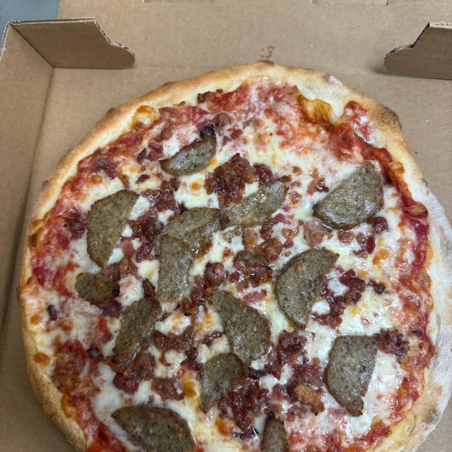 16" Bacon Cheeseburger.